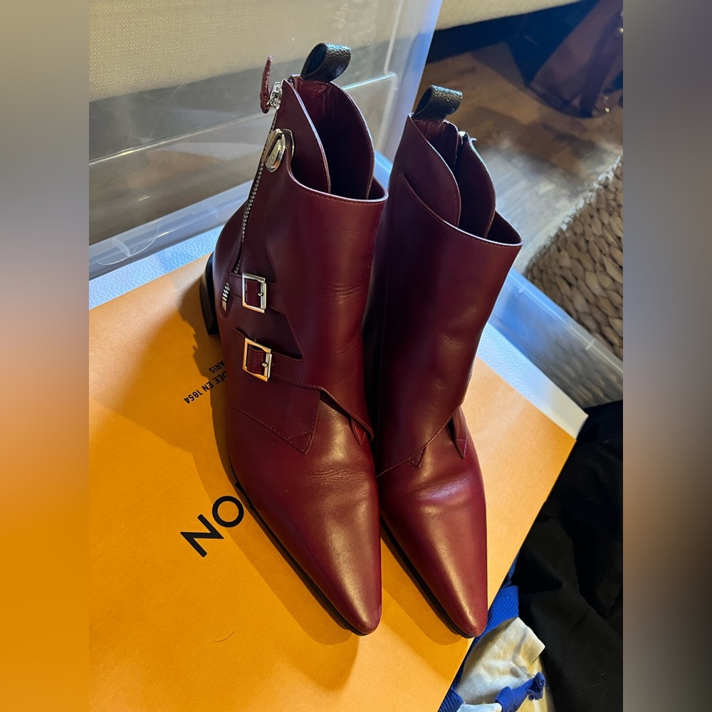 Louis Vuitton Jumble Flat Ankle Boot